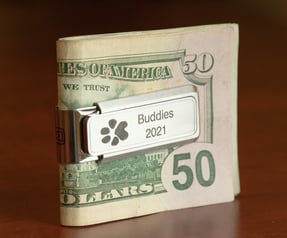 Buddies_Moneyclip_Pawprint_Block_Lifestyle (4)